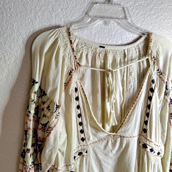 Free People All My Life Embroidered Bohemain deep v neck mini Dress sz L - Picture 6 of 10